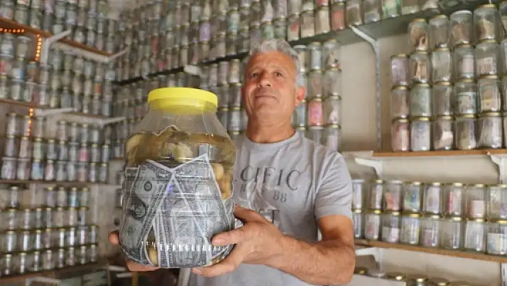 Dolardan turşu yaptı