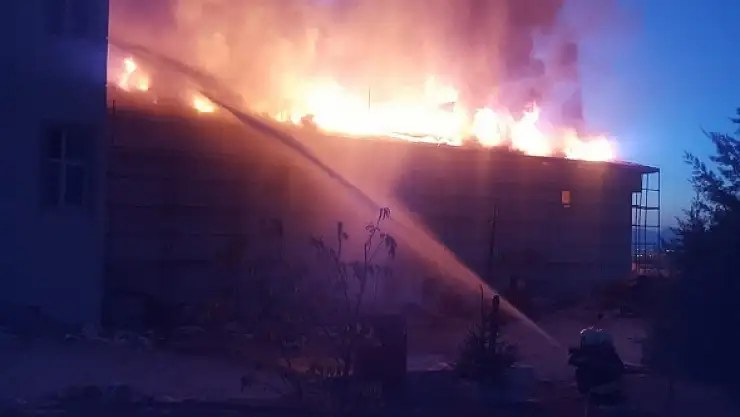 Kız yurdunda korkutan yangın