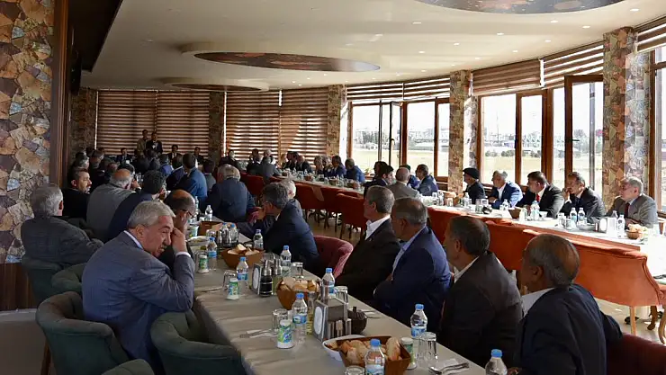 Ağrı'da Muhtarlar Günü etkinliklerle kutlandı