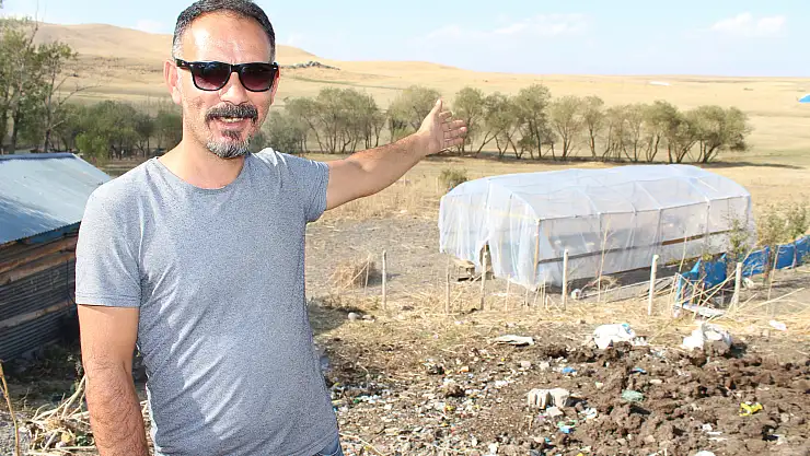 Geri dönüşümden sıfır maliyetine modern sera yaptı