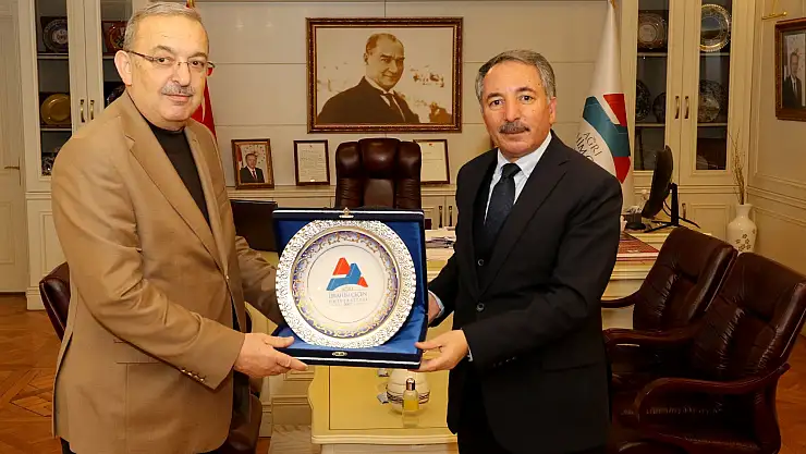 Rektörü Karabulut, Diyanet-Sen Genel Başkanı Bayraktutar'ı ağırladı