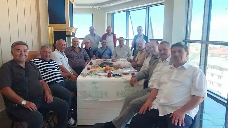 42 Yıl Sonra İzmir Çeşme Tertipleri Erzurum'da Buluştu