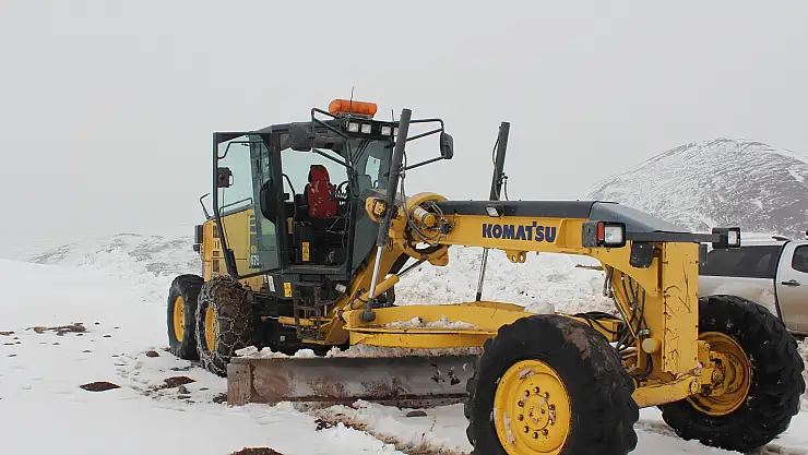Ağrı'da 80 köy yolu ulaşıma kapandı