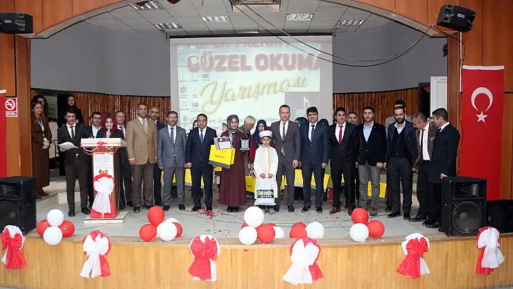 Ağrı'da Kur'an-ı Kerim'i yüzünden güzel okuma yarışmaları