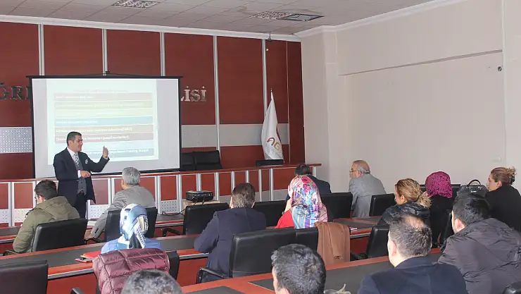 Ağrı İl Özel İdaresi Personeline 'Kamu İhale Kanunu' eğitimi verildi
