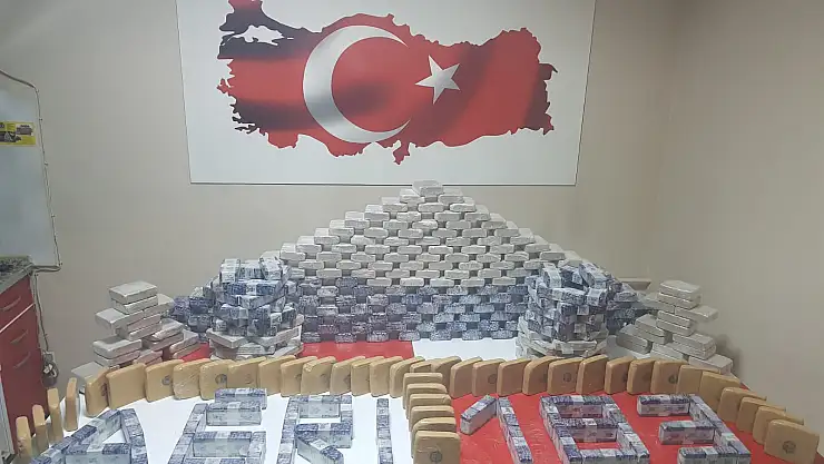 Ağrı'da 183 kilo eroin ele geçirildi