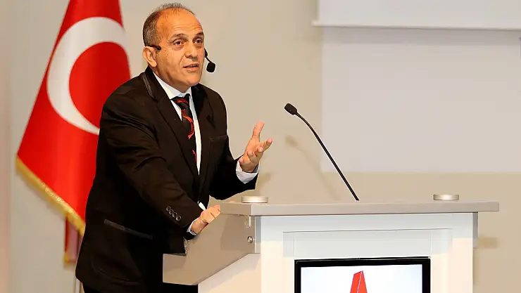 AİÇÜ'de 'YÖKDİL ve YDS Kolay Soru Çözüm Teknikleri Semineri' düzenlendi
