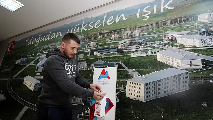 AİÇÜ'de Koronavirüs (COVID-19) İle İlgili Web Sayfası Oluşturuldu