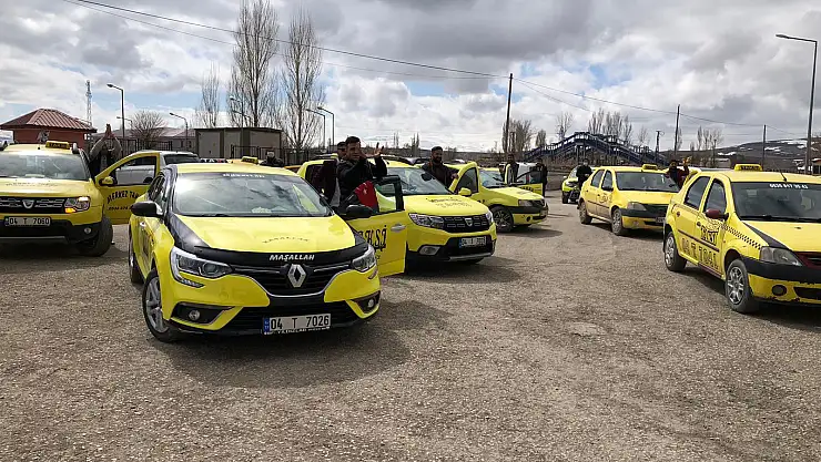 Taksicilerden Sağlık çalışanlarına destek