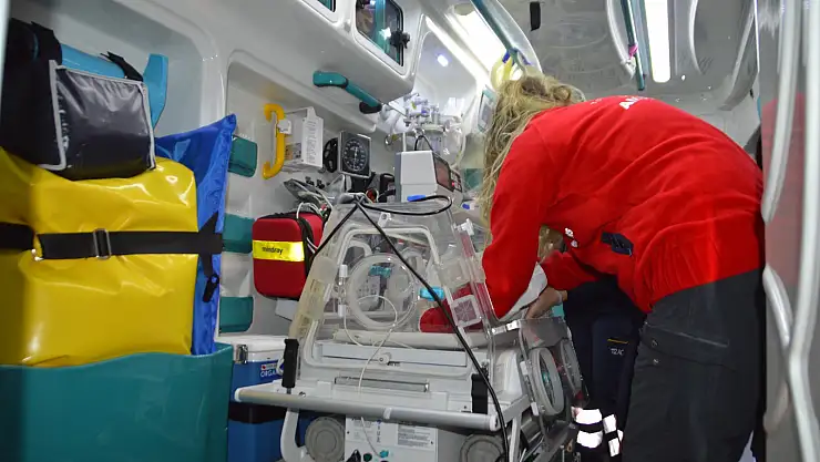 Ambulans uçak Ağrılı bebekler için havalandı