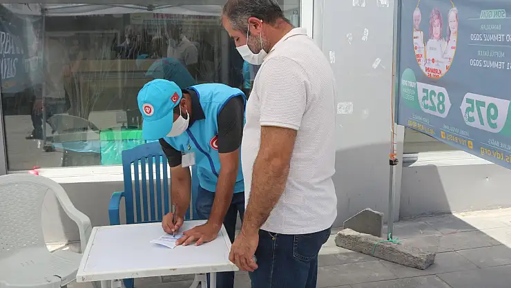 Ağrı'da 'Kurbanını Paylaş Kardeşinle Yakınlaş' standı açıldı