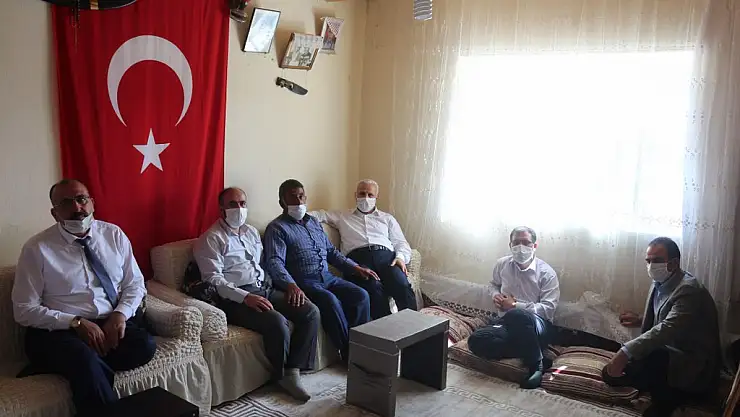 İl Müftüsü Topçu'dan şehit ailelerine ziyaret