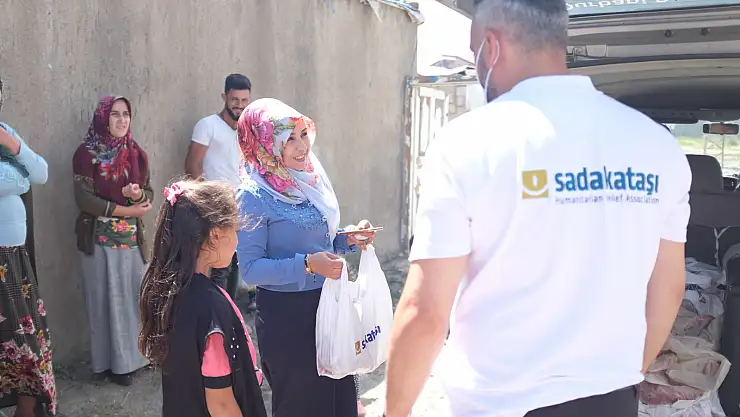 Sadakataşı'ndan Ağrı'da kurban organizasyonu