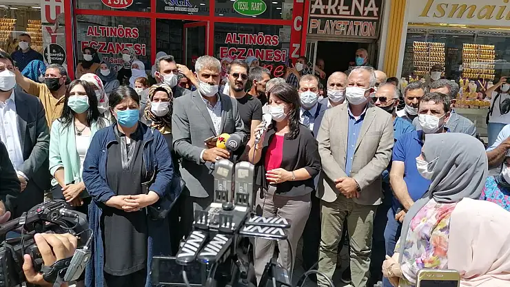 Pervin Buldan Ağrı'da