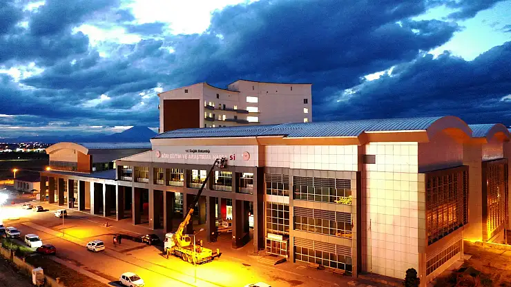 AİÇÜ Eğitim ve Araştırma Hastanesi Hizmet Vermeye Başladı