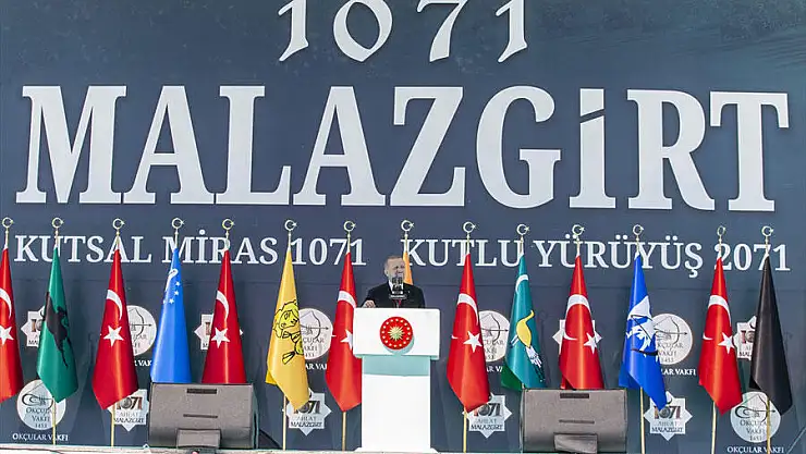 AİÇÜ 1071 Malazgirt Zaferi Kutlamalarına Katıldı