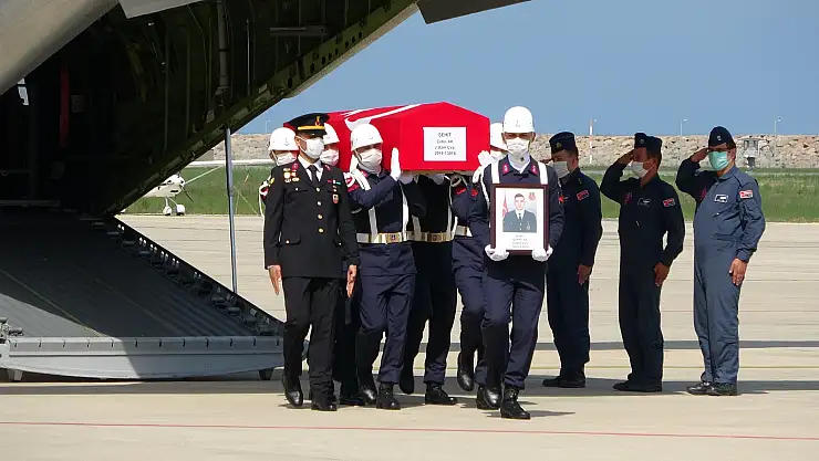 Ağrı şehidi Ak'ın naaşı memleketine getirildi
