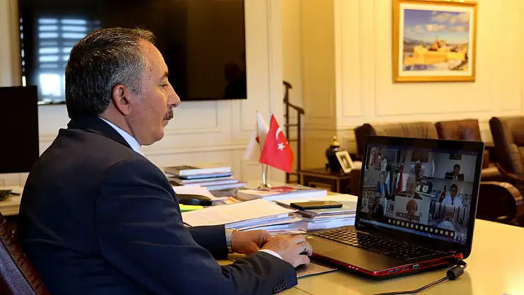 AİÇÜ Uzaktan Eğitim Platformu Sağlama Protokolü'nü imzaladı