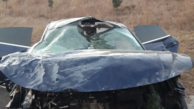 Ağrılı Vekil Kazada Annesini Kaybetti