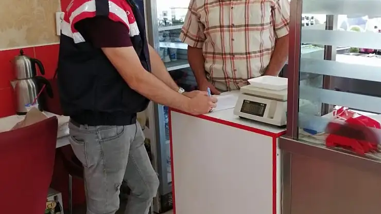 Ağrı'da 7 kişiye 22 bin lira ceza kesildi