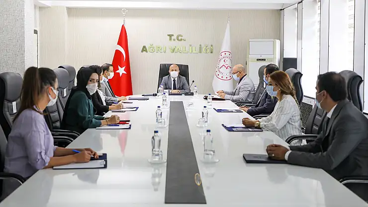 Vali Varol, AÇSH Müdürlüğünün Yürüttüğü Projelerinin Değerlendirildiği Çalışma Grubu Toplantısına Katıldı