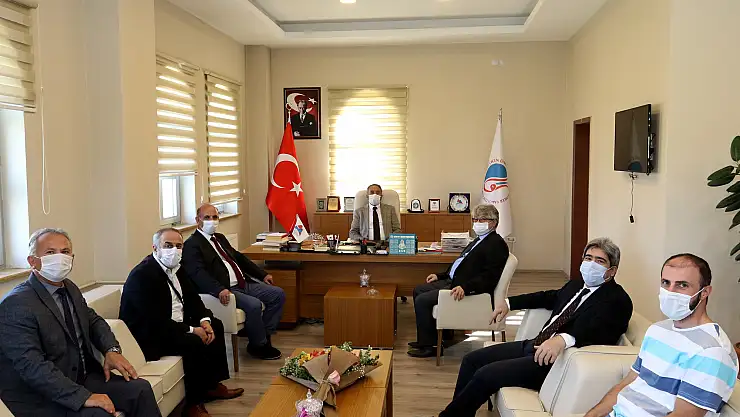 AİÇÜ'de 3 Fakülteye Dekan Ataması Yapıldı