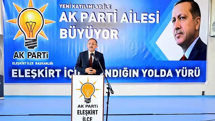 Ağrı'da 36 Belediye Meclis Üyesi AK Parti'ye Geçti