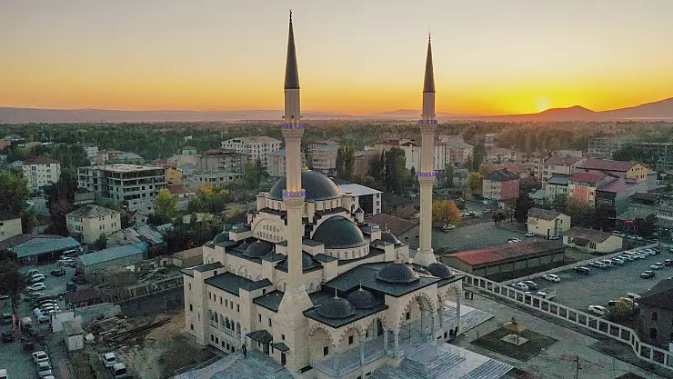 Patnos'ta Recep Tayyip Erdoğan Camii açıldı