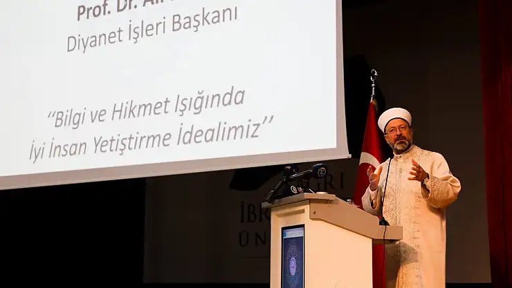 Erbaş, Ağrı'da akademisyenlere ve medrese hocalarına seslendi