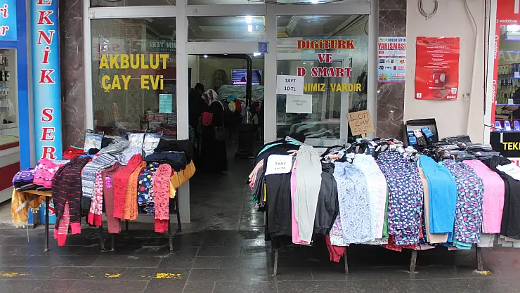 Ağrı'da korona virüs nedeniyle kapattıkları çay ocaklarında şimdi farklı ürünler satıyorlar