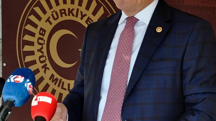 Ağrılı kahraman babanın kardeşine de iş imkanı