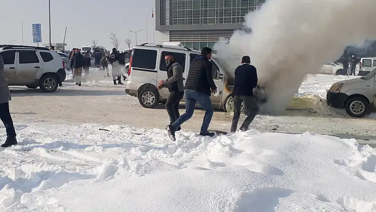 Hastane bahçesinde eksi 32 derecede yangın paniği!
