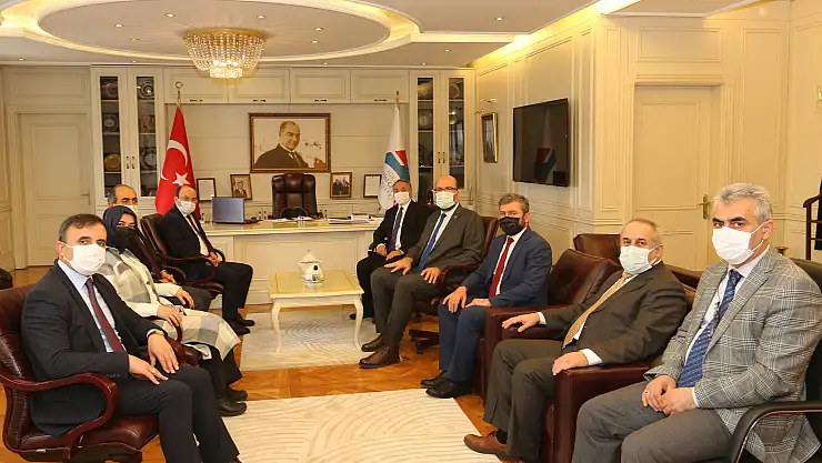 AİÇÜ Rektörü Prof. Dr. Karabulut, ETÜ heyetini misafir etti