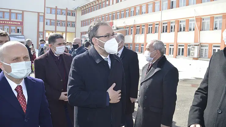 Gençlik ve Spor Bakanı Kasapoğlu Ağrı'da
