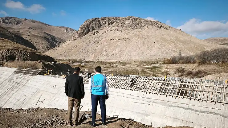 Adilcevaz'da Sulama Göleti Projesinde Sona Yaklaşıldı