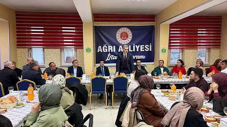 Ağrı Adliyesi'nde ramazan, sofralarda paylaşıldı