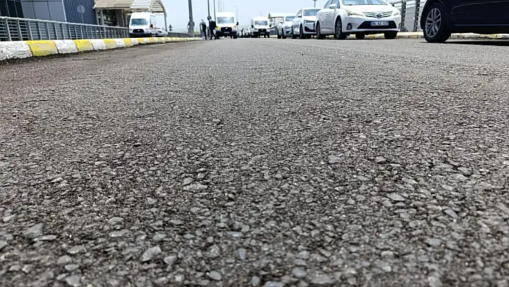 Ağrı Ahmed-i Hani Havalimanı'nda asfalt yenileme çalışması tamamlandı