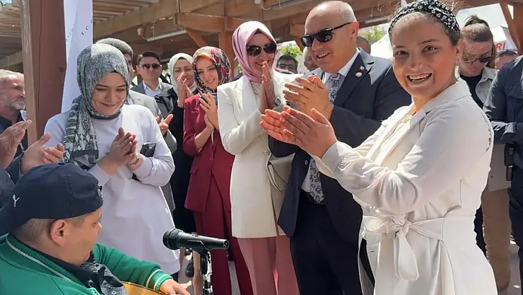 Ağrı Aile Festivali, kurumlar ve vatandaşları buluşturdu