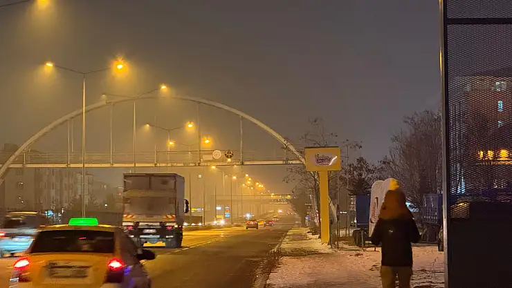 Ağrı'da akşam saatlerinde sokaklar sessizleşti