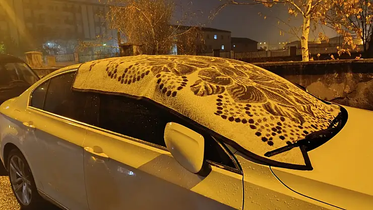 Ağrı'da araç camları akşamdan kapatılıyor