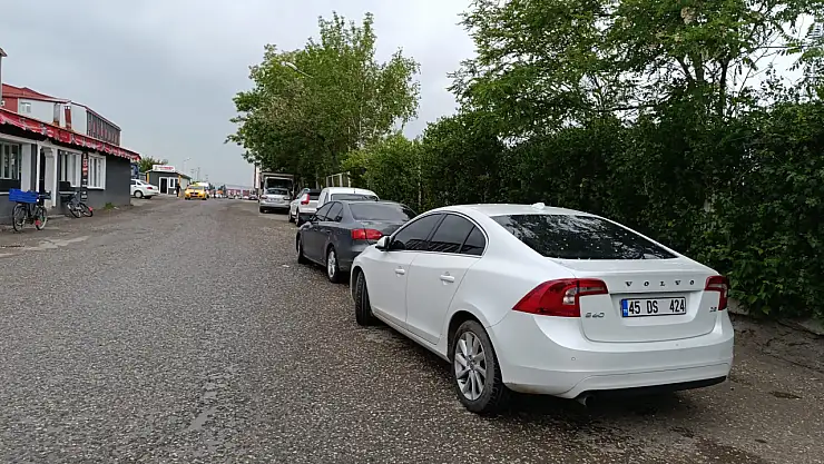 Ağrı'da araç sayısı artıyor, trafik keşmekeşi derinleşiyor