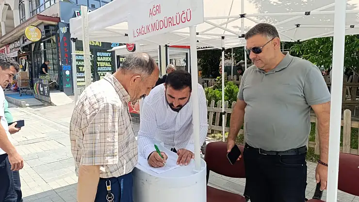 Ağrı'da sağlık taramaları caddelere taşındı