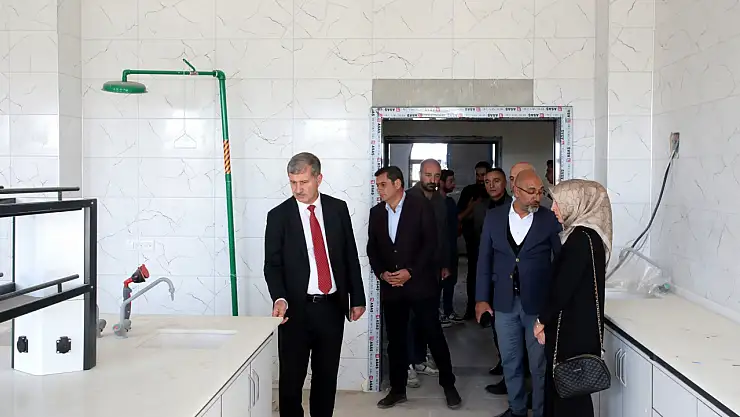 Ağrı'da inşaatı devam eden morfoloji binasında çalışmalar hız kesmiyor