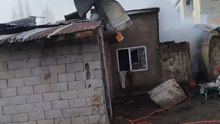 Ağrı'da kazan patlaması mahallede paniğe neden oldu