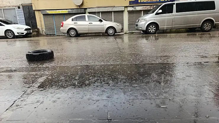 Ağrı'da sonbahar yağmurları etkisini gösteriyor: Hava durumu değişiyor