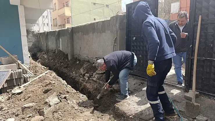 Ağrı'da taşıma ve tadilatta makinesiz çözüm dönemi