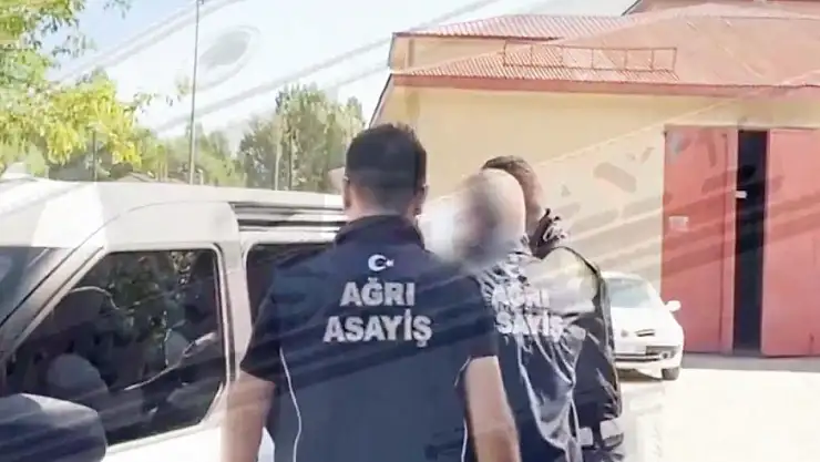 Ağrı'da toplamda 48 yıl hapis cezası bulunan iki hükümlü yakalandı