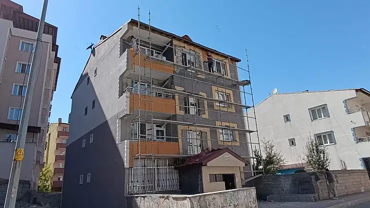 Ağrı'da yaz sıcağında kış hazırlığı başladı