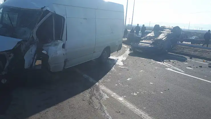 Ağrı-Iğdır karayolunda korkutan kaza