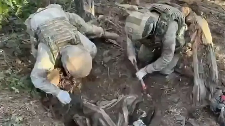 Ağrı kırsalında sığınaklar imha edildi